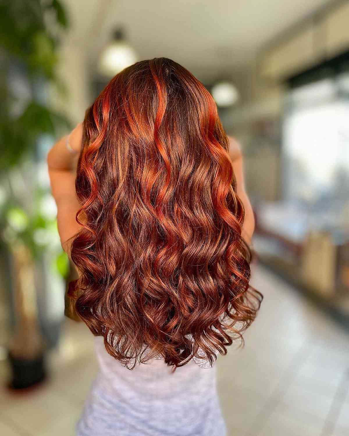 Google Video Testimonial 8509a4 — Damyanti Salon